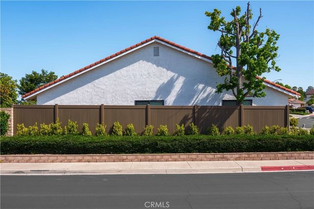 22061 Comanche, Lake Forest, CA 92630