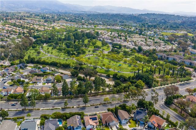 22061 Comanche, Lake Forest, CA 92630