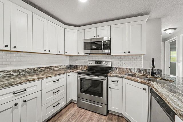 10810 QUEENS ROAD, Port Richey, FL 34668