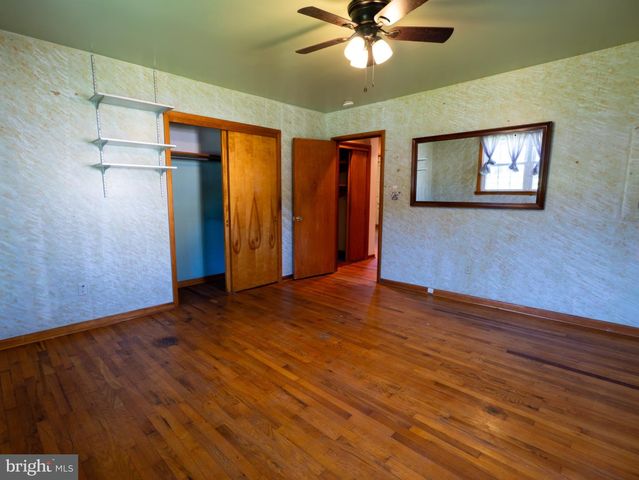 51 QUAKER RD, Pennsville, NJ 08070