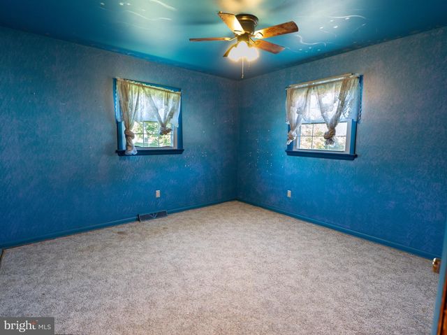 51 QUAKER RD, Pennsville, NJ 08070