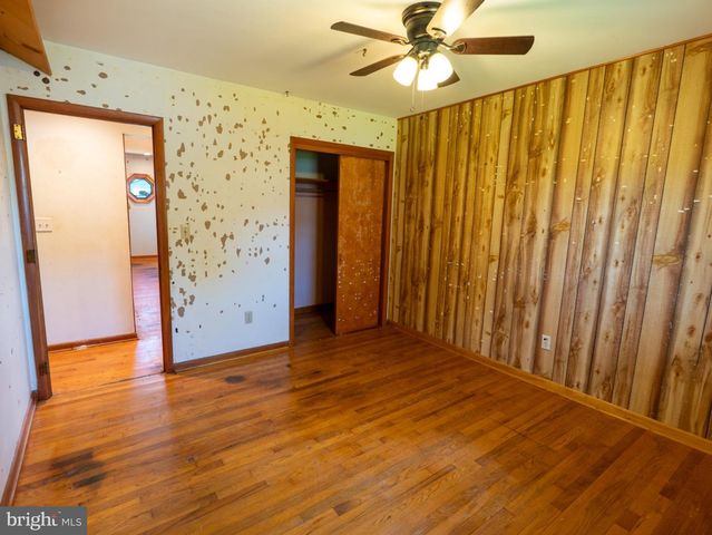 51 QUAKER RD, Pennsville, NJ 08070