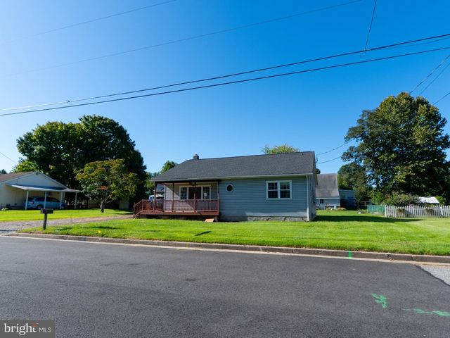 51 QUAKER RD, Pennsville, NJ 08070