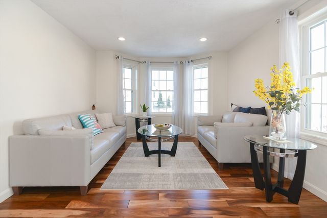 50 Sophia Dr, Worcester, MA 01607