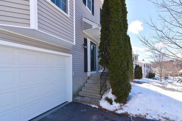 50 Sophia Dr, Worcester, MA 01607
