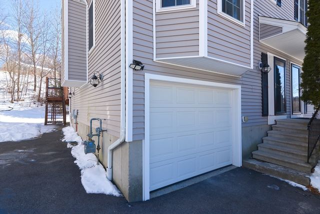 50 Sophia Dr, Worcester, MA 01607