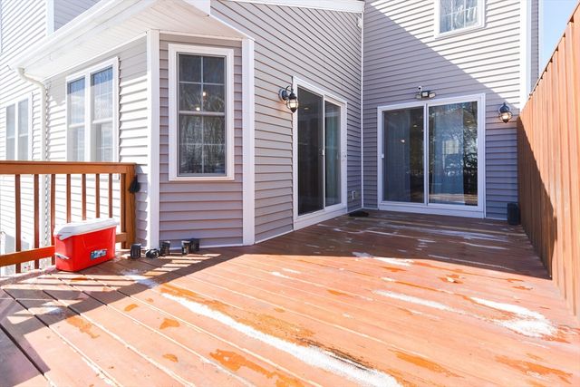 50 Sophia Dr, Worcester, MA 01607