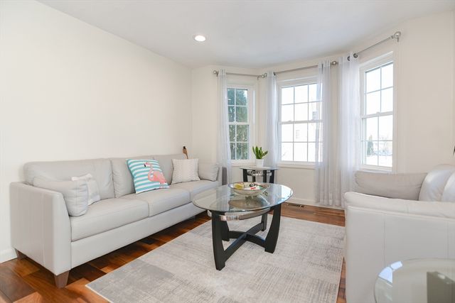 50 Sophia Dr, Worcester, MA 01607