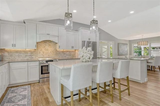 4852 FEATHERBED LANE, Sarasota, FL 34242