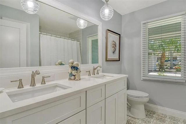 4852 FEATHERBED LANE, Sarasota, FL 34242