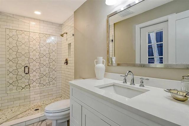 4852 FEATHERBED LANE, Sarasota, FL 34242