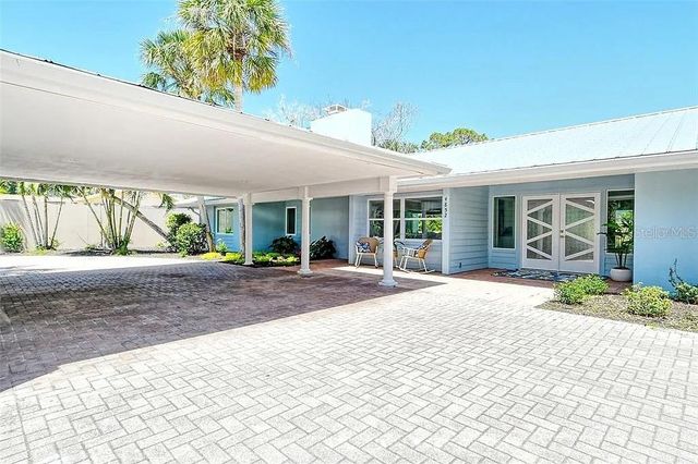 4852 FEATHERBED LANE, Sarasota, FL 34242