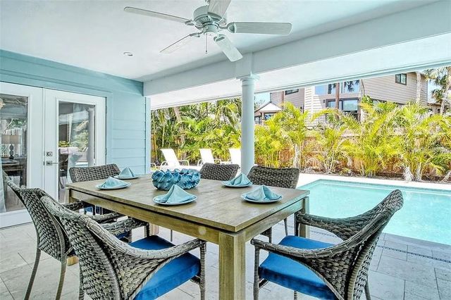 4852 FEATHERBED LANE, Sarasota, FL 34242