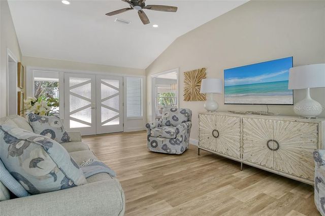 4852 FEATHERBED LANE, Sarasota, FL 34242