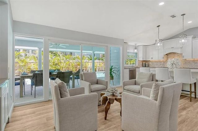 4852 FEATHERBED LANE, Sarasota, FL 34242