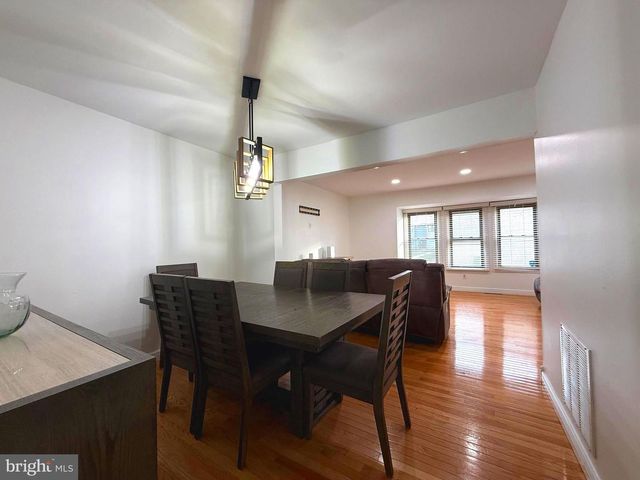 542 FAIRFIELD RD, East Windsor, NJ 08520