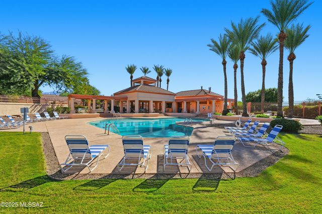 9907 N Woodstone Trail, Tucson, AZ 85742