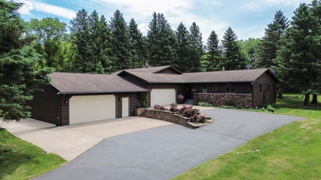 N8269 1015th Street, River Falls, WI 54022