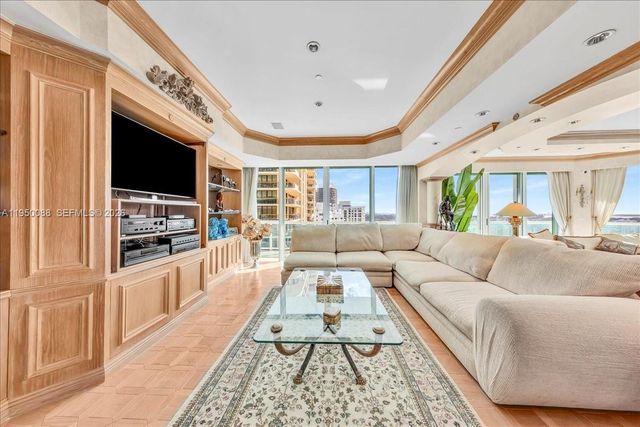 10101 Collins Ave 16B, Bal Harbour, FL 33154