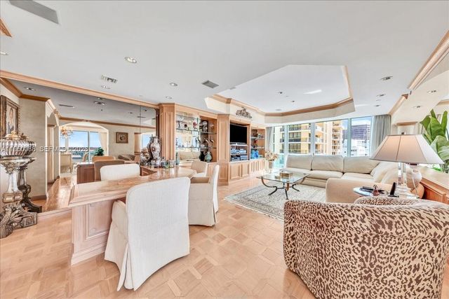 10101 Collins Ave 16B, Bal Harbour, FL 33154