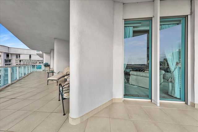 10101 Collins Ave 16B, Bal Harbour, FL 33154