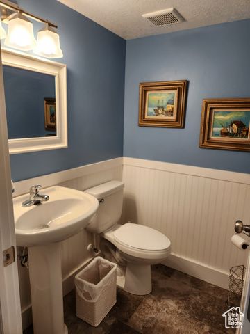 1075 GRANDVIEW DR, Providence, UT 84332