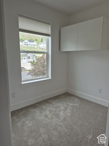 1075 GRANDVIEW DR, Providence, UT 84332