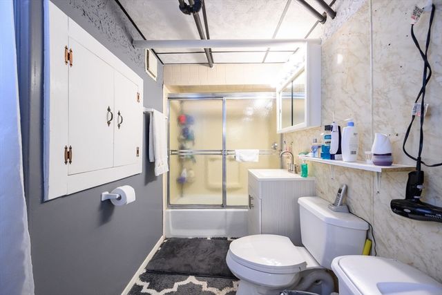 463 E 6th St, Boston, MA 02127