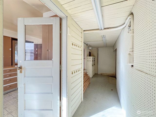 501 E First Street, Port Angeles, WA 98362