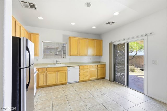 6440 Iguassu Falls Road, Las Vegas, NV 89149