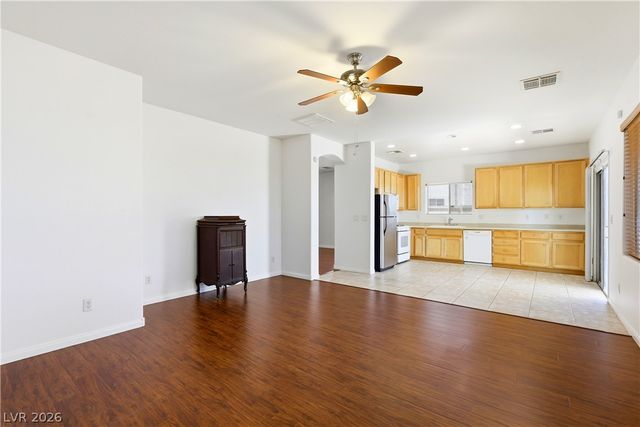 6440 Iguassu Falls Road, Las Vegas, NV 89149