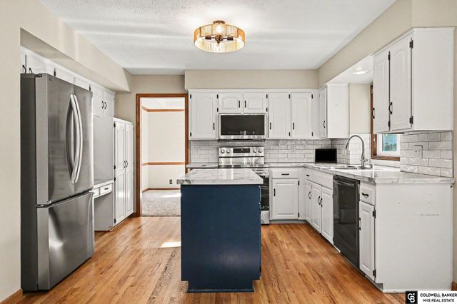 4276 S 150th Avenue, Omaha, NE 68137