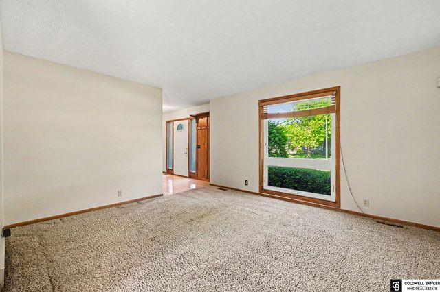 4276 S 150th Avenue, Omaha, NE 68137