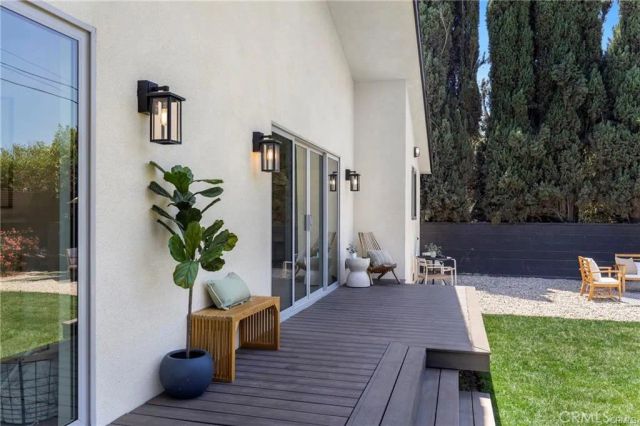 5759 Jamieson Avenue, Encino, CA 91316