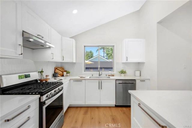 5759 Jamieson Avenue, Encino, CA 91316