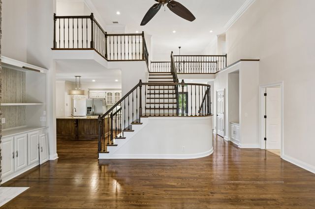 1407 Hawthorn Pl, Murfreesboro, TN 37130
