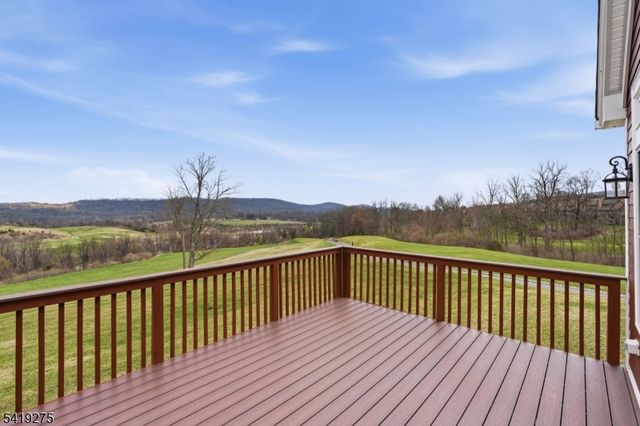 19 Rockhall Ct, Hardyston Twp., NJ 07419