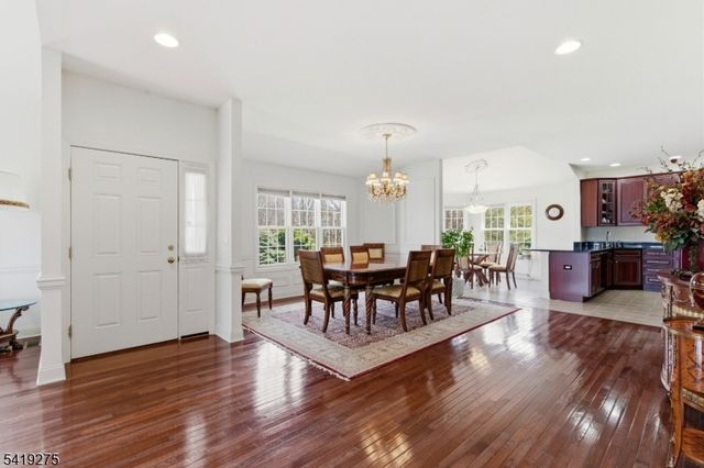 19 Rockhall Ct, Hardyston Twp., NJ 07419