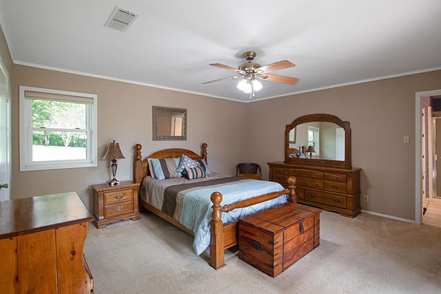 22831 Hickory Ln, Bullard, TX 75757