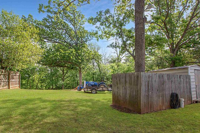 22831 Hickory Ln, Bullard, TX 75757