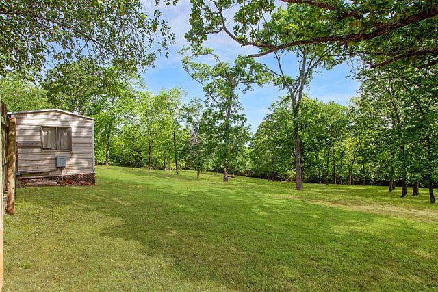 22831 Hickory Ln, Bullard, TX 75757