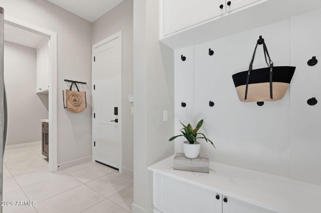 3862 E BLOOMFIELD Parkway, Gilbert, AZ 85296