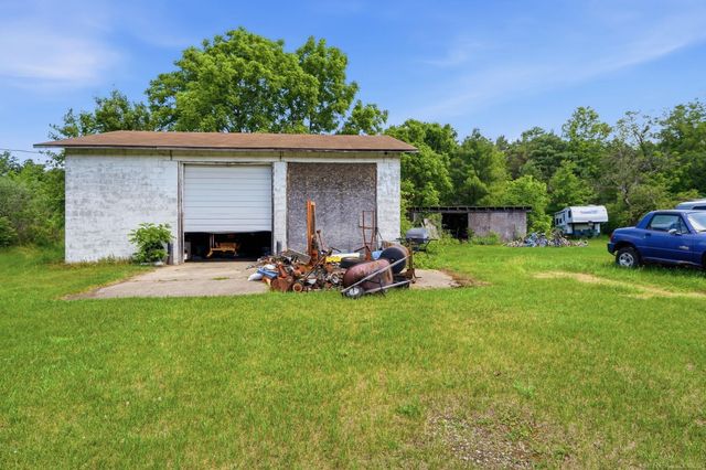 10332 W Dodge Road, Montrose, MI 48457