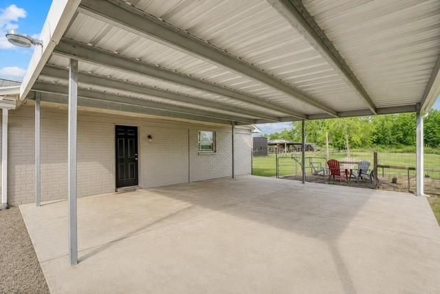 3205 Cemetery Road, Santa Fe, TX 77517