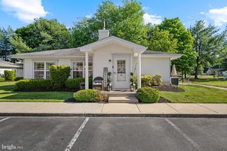 2139 E CHESTNUT AVE, Vineland, NJ 08361