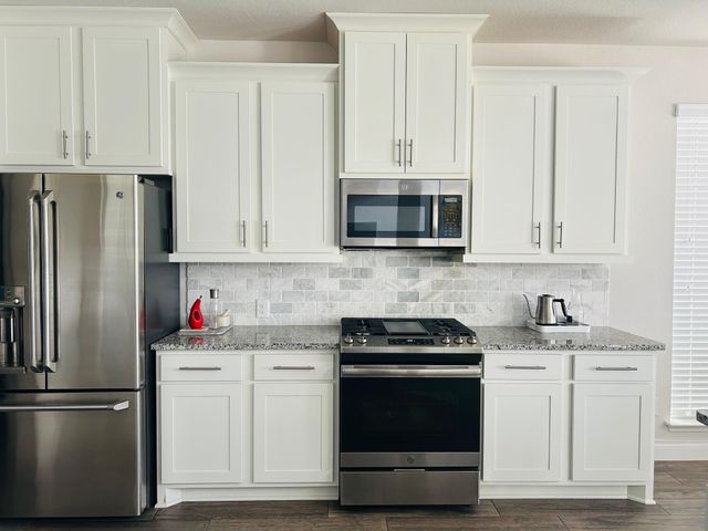 1232 Low Branch LN, Leander, TX 78641