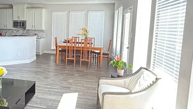 1232 Low Branch LN, Leander, TX 78641