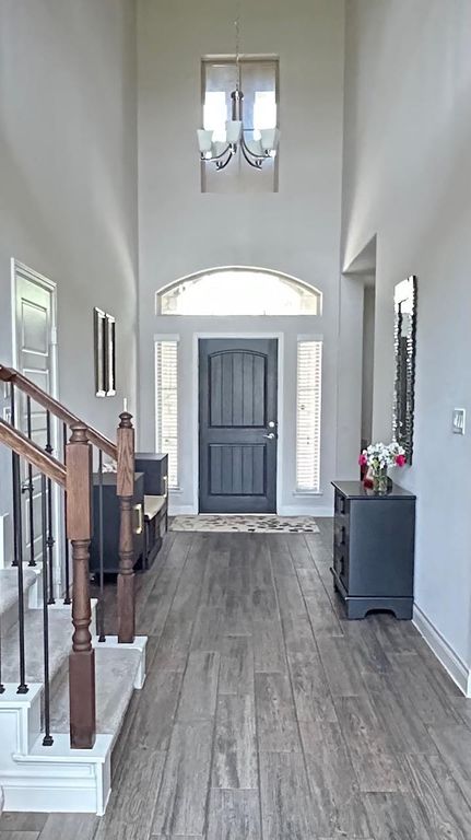 1232 Low Branch LN, Leander, TX 78641