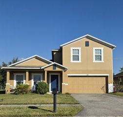 1801 CENTENNIAL AVENUE, St Cloud, FL 34769