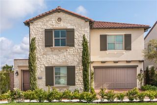 107 Oakstone, Irvine, CA 92618